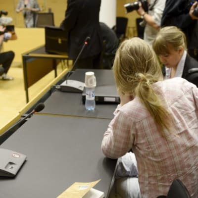 Rättegång mot de som misstänks ha planerat ett attentat mot Helsingfors universitet.