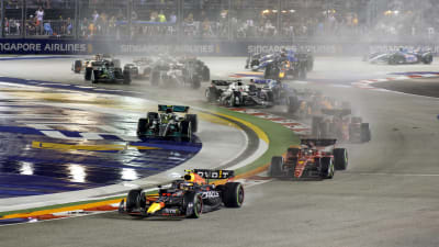 Formel 1-loppet i Singapore strax efter starten.