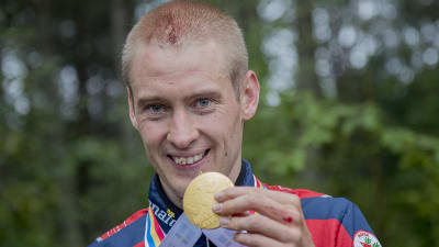 Olav Lundanes.