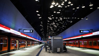 Lauttasaaren metroasema.