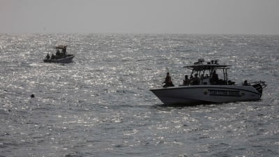 Den venezuelanska kustbevakningen patrullerar utanför  La Guaira