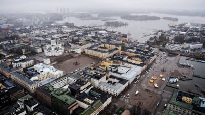 Flygfotografi av Senatstorget maj 2021.