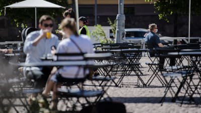 Kaserntorgets uteservering 14.6.2021.