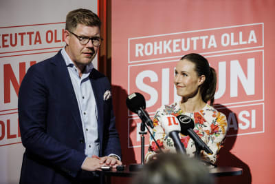 Antti Lindtman och Sanna Marin.