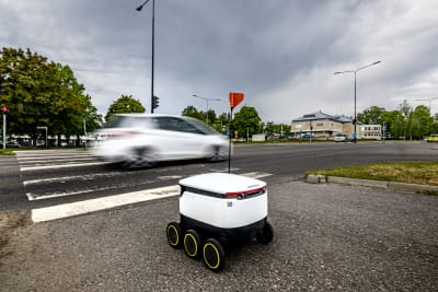 robot i trafiken 