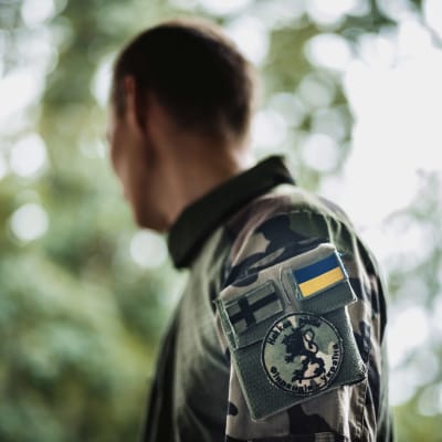 Suomalaistaistelija joka käynyt Ukrainan sodassa kouluttamassa ja sotimassa.
