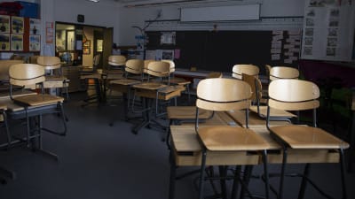 Ett tomt klassrum