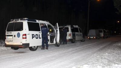Drama vid MC-klubb i Jyväskylä den 31 december 2014. Polisen grep en man och fallet utreds som mordförsök.