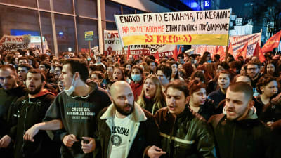 Demonstrtation efter tågolycka i Grekland.