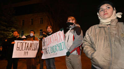 Ukrainare i Kiev som stöder demonstranterna i Kazakstan.  