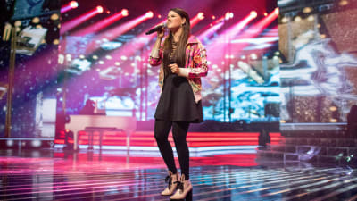 Saara Aalto övade fredagen 2 december inför X Factors semifinal.