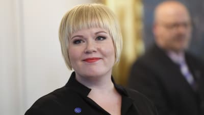 Annika Saarikko, ny familje- och omsorgsminister