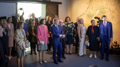 Sveriges kungapar och Finlands presidentpar på besök på Åland som firar 100 år av självstyrelse.