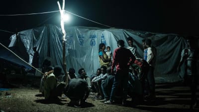 Människor som flytt från Tigray till Sudan. Över 45 000 människor har flytt från Etiopien sedan november 2020 då premiärminister Abiy Ahmed gav militären order om attack mot TPLF-styrkor