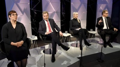 Kandidaterna Merja Kyllönen, Sauli Niinistö, Laura Huhtasaari och Matti Vanhanen. 