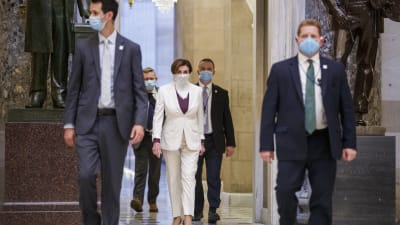 Representanthusets talman Nancy Pelosi ledde budgetförhandlingarna i kongressen där man har infört strikta nya regler på grund av pandemin.