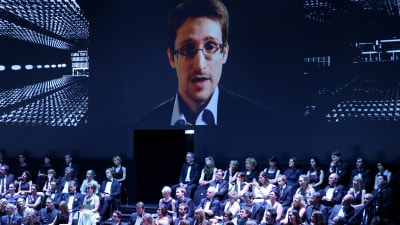 Edward Snowden talade via video under en prisceremoni i maj