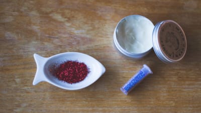 Glitter och skäggbalsam