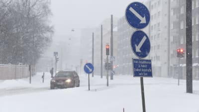 Snö i Gräsviken i Helsingfors. 
