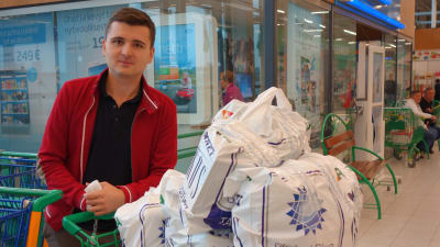 Timur Tkachev är shoppingturist i Villmanstrand.