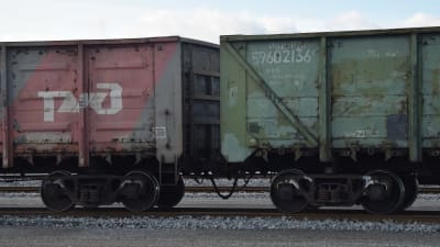 Ryska tågvagnar som transporterar kol från Sibirien till Hangö.