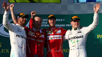 Hamilton, Vettel och Bottas på prispallen.