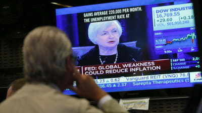 Wall Street reagerar på beskedet från centralbanken.