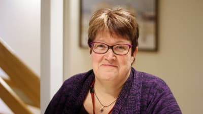 Huvudförtroendeman Eva-Maria Sundström säger att samhällsfördraget slår hårt mot vårdpersonalen.