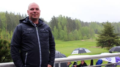 Juha Tuukkanen är vd på Hjortlandets golf Ab