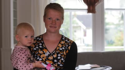 Sonja Jungar-Irjala med Sylvi