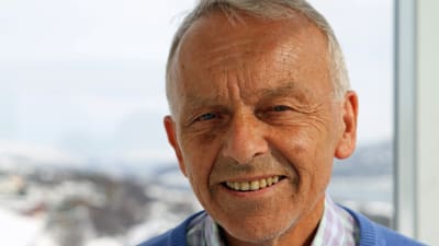 Olav Helge Førde, professor i hälsoservice vid universitetssjukhuset i Tromsö.