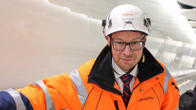 Ville saksi i rulltrapporna på Hagalunds metrostation