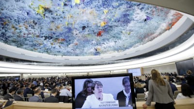 Michelle Bachelet höll sitt första tal som kommissionär inför FN:s råd för mänskliga rättigheter i Geneve 