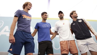 Alexander Zverev, Novak Djokovic, Grigor Dimitrov och Dominic Thiem i Belgrad under välgörenhetsturnering.