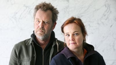 Pål Sletaune och Sara Johnsen som skapat serien 22 juli.