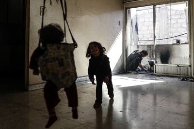 FN larmar om kris i Ghouta.