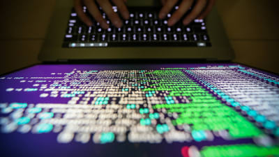 Den globala cyberattacken har inte haft så allvarliga följder som befarat i Asien med undantag av Kina