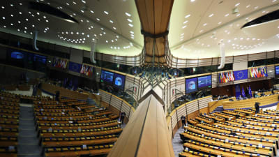 EU-parlamentin istuntosali.