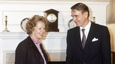 Margaret Thatcher och Mauno Koivisto träffas i London 1984.