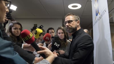 Åklagaren Hans Ihrman hoppas att rättegången hjälper oss att förstå hur folk kan radikaliseras i ett främmande land 