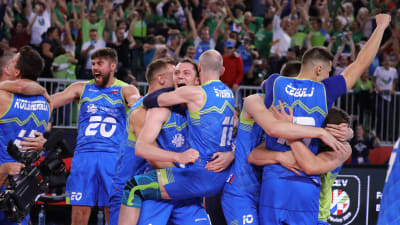 Slovenien spelar om EM-guld i volleyboll.