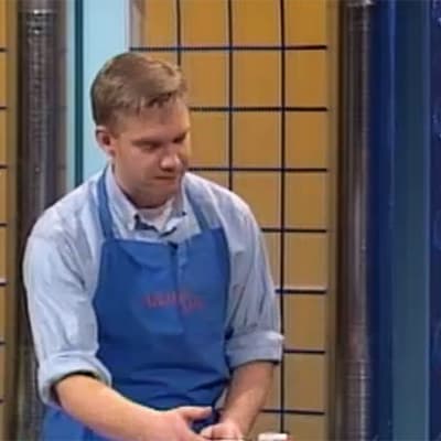 Markus Perret, Stefan Reijonen och Maria Hackzell lagar brunchmat, 2000