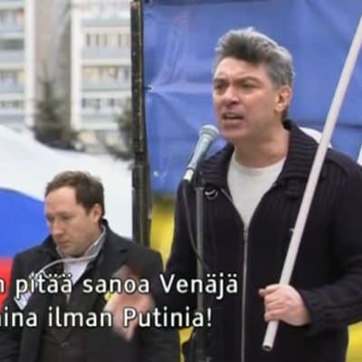 Boris Nemtsov puhumassa