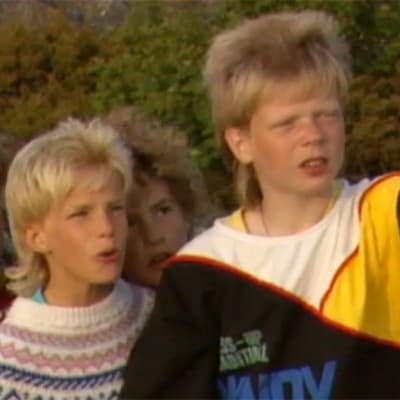 Barn i tv-pjäsen Båkens hemlighet, 1988