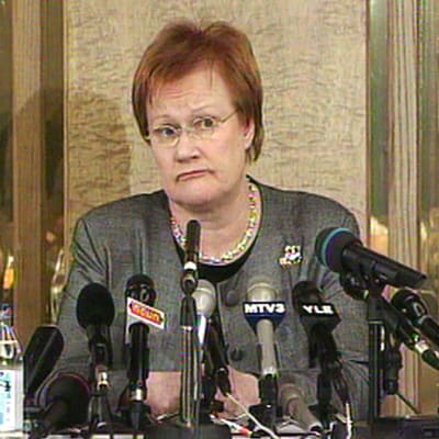 Tarja Halonen blir president, 2000