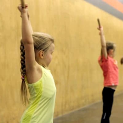 Lapset CrossFit Kids -treeneissä
