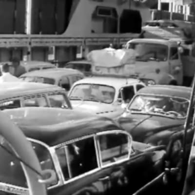 Bilar på bilfärja, 1968