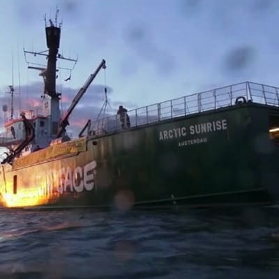 Greenpeacen Arctic Sunrise -alus.