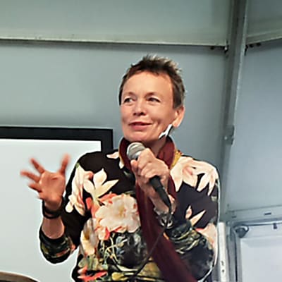 Laurie Anderson.