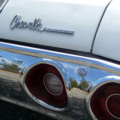 Lähikuva Chevrolet Chevelle -jenkkiautosta